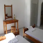 Gardens Kavos