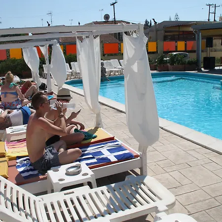 Gardens 3* Kavos